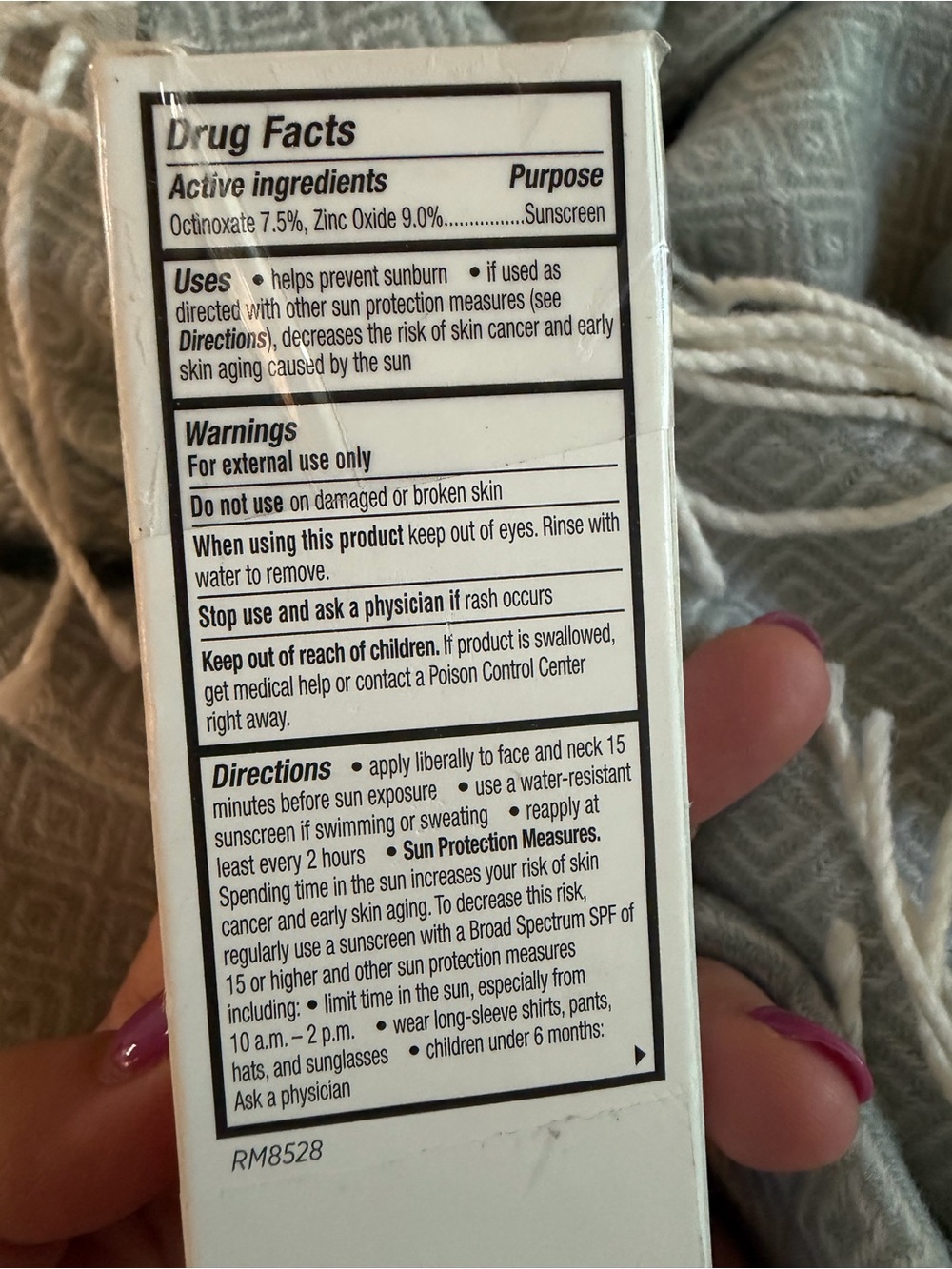 EltaMD UV Clear Tinted Sunscreen SPF 46 - Picture 2 of 2